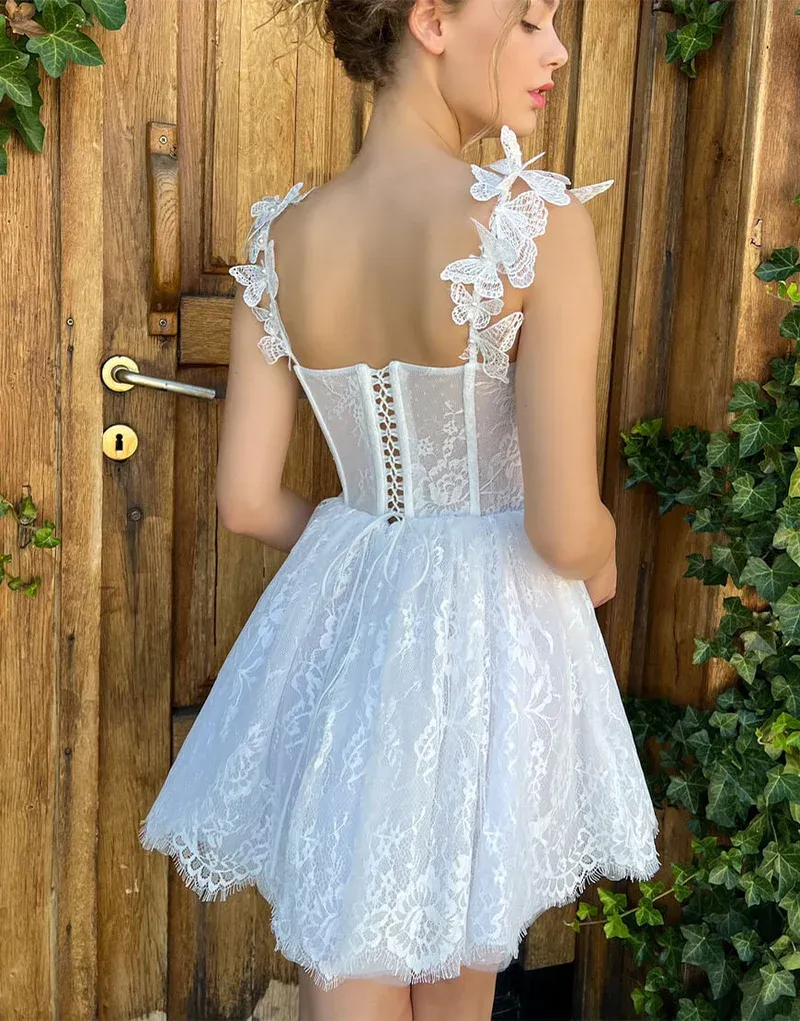 A Line Sweetheart Straps White Lace Homecoming Dress