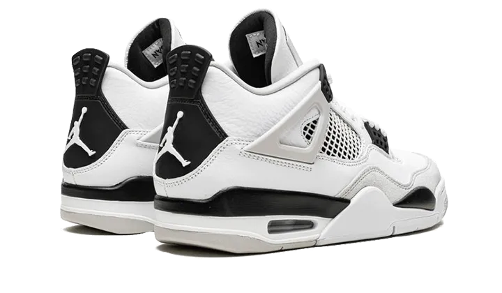 Air Jordan 4 Military Black