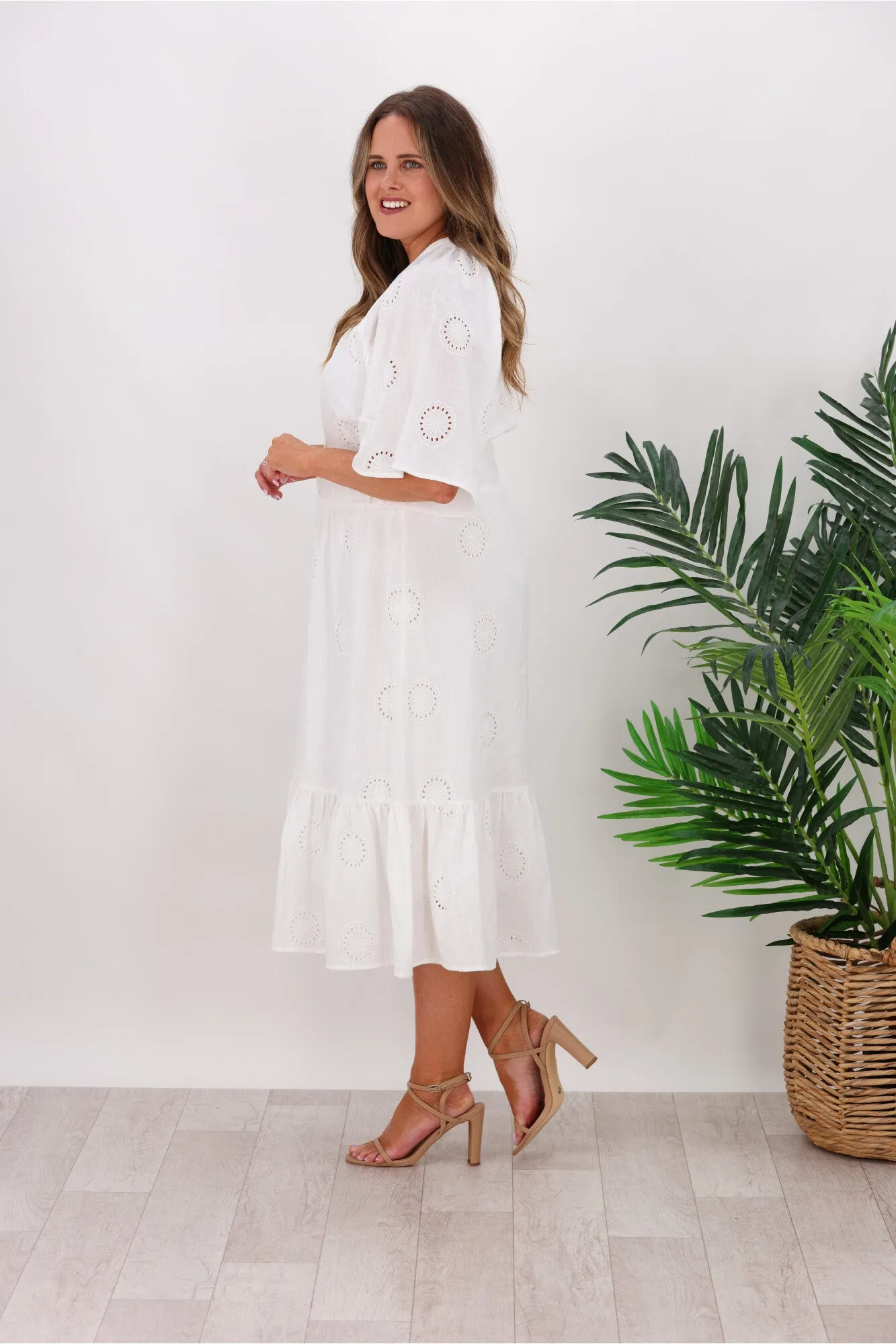 Betty Basics Broderie Dress White