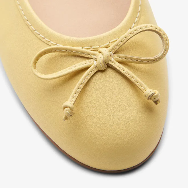 Clarks Fawna Lily Yellow Pumps