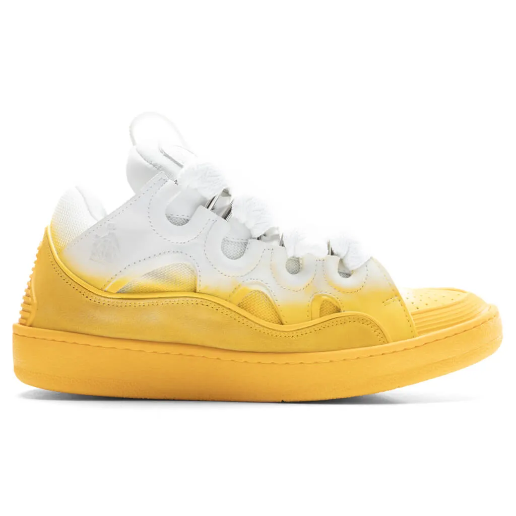 Curb Sneakers - Yellow/White