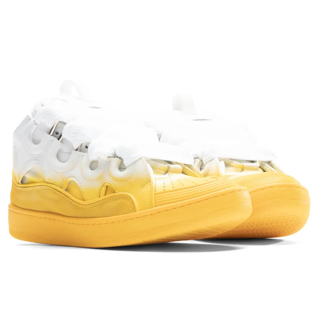 Curb Sneakers - Yellow/White