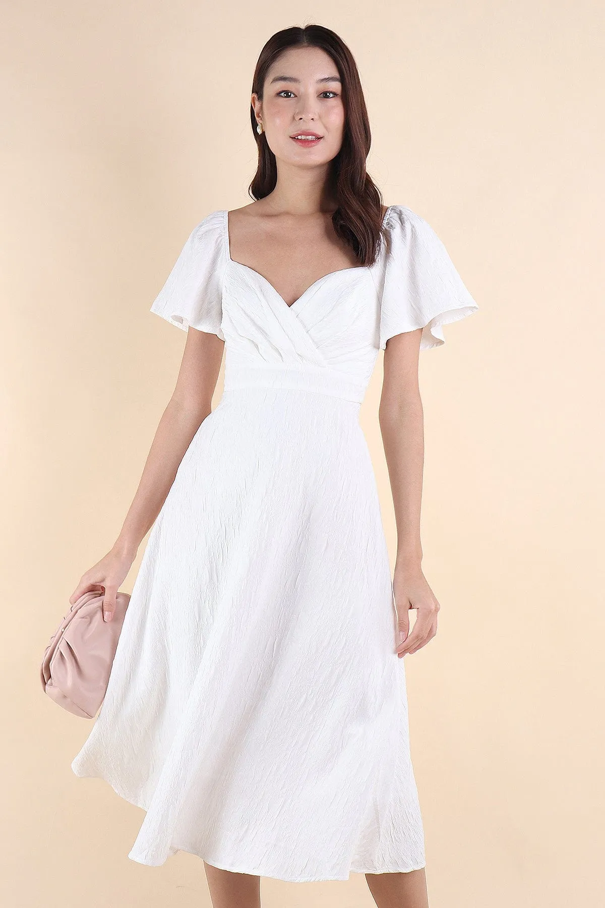 FIORA SLEEVE MIDAXI DRESS IN WHITE