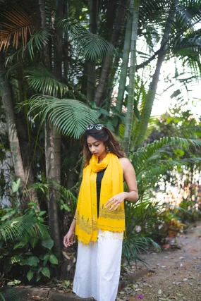 Kaisori Jamdani yellow stole